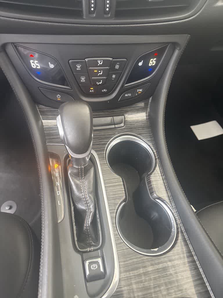 Thumbnail: 2017 Buick Envision - 17