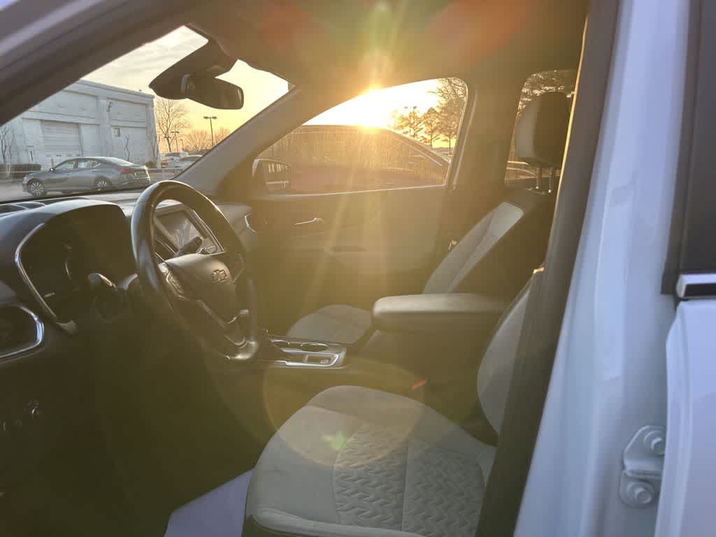 Thumbnail: 2022 Chevrolet Equinox - 11