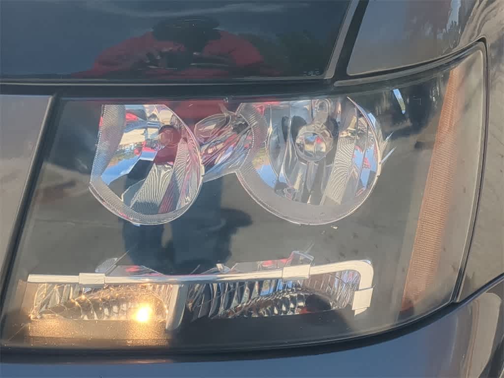 Thumbnail: 2007 Chevrolet Tahoe - 11