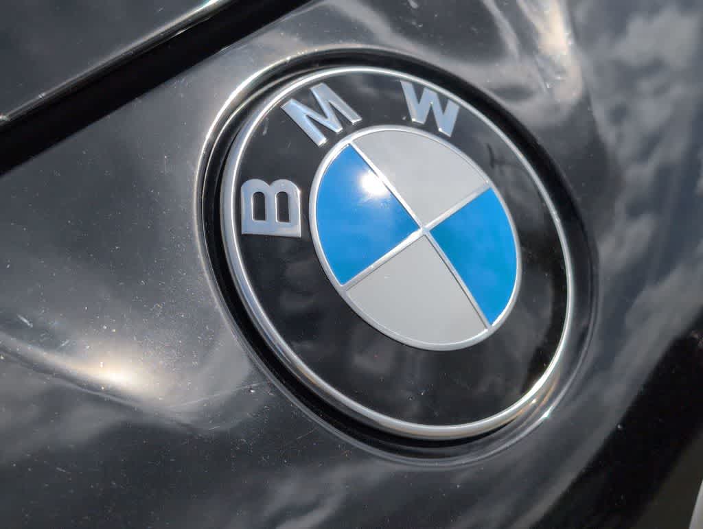 Thumbnail: 2011 BMW 5 Series - 12