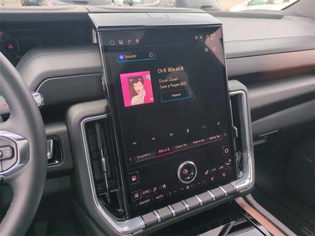 Thumbnail: 2025 GMC Yukon - 30