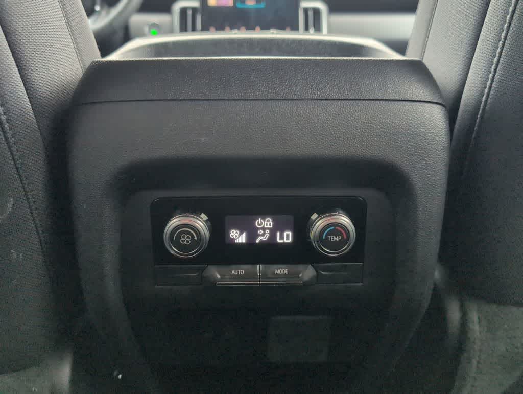 Thumbnail: 2025 GMC Acadia - 37