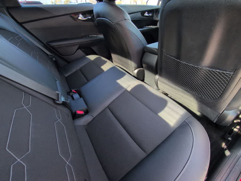 Thumbnail: 2020 Kia Forte - 20