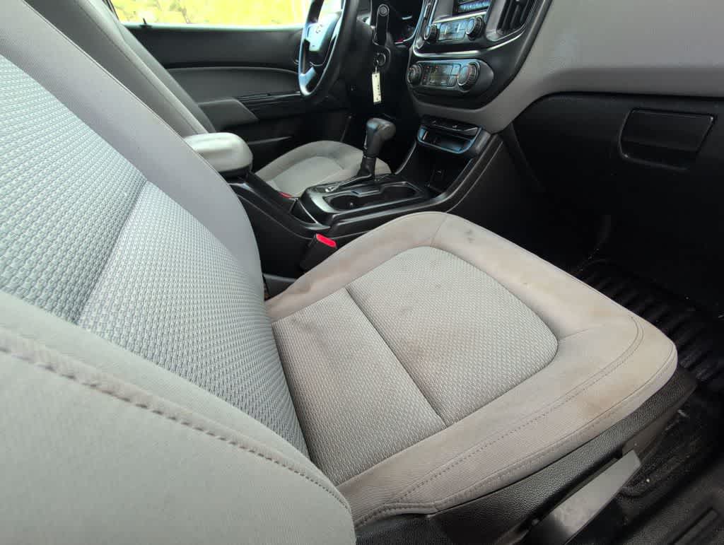 Thumbnail: 2017 Chevrolet Colorado - 21