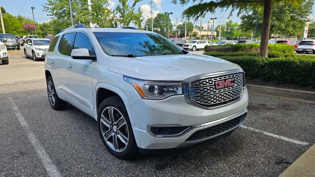 Thumbnail: 2017 GMC Acadia - 6