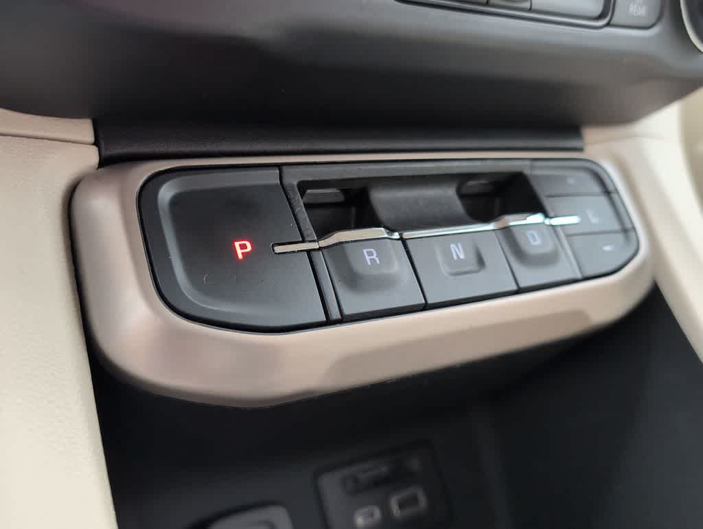 Thumbnail: 2023 GMC Acadia - 33