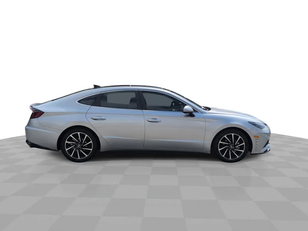 Thumbnail: 2021 Hyundai Sonata - 9