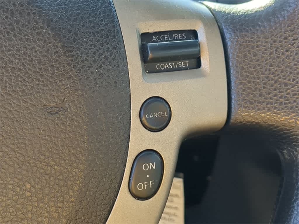 Thumbnail: 2013 Nissan Rogue - 22