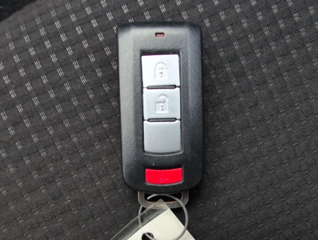 Thumbnail: 2015 Mitsubishi Mirage - 34