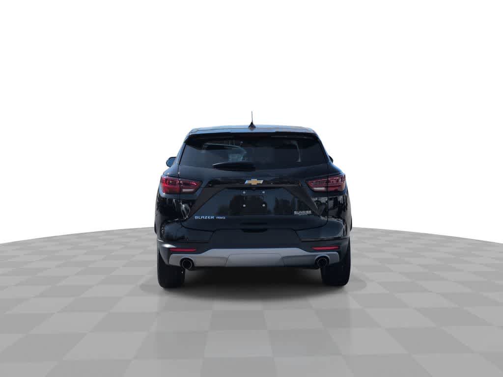 Thumbnail: 2023 Chevrolet Blazer - 7