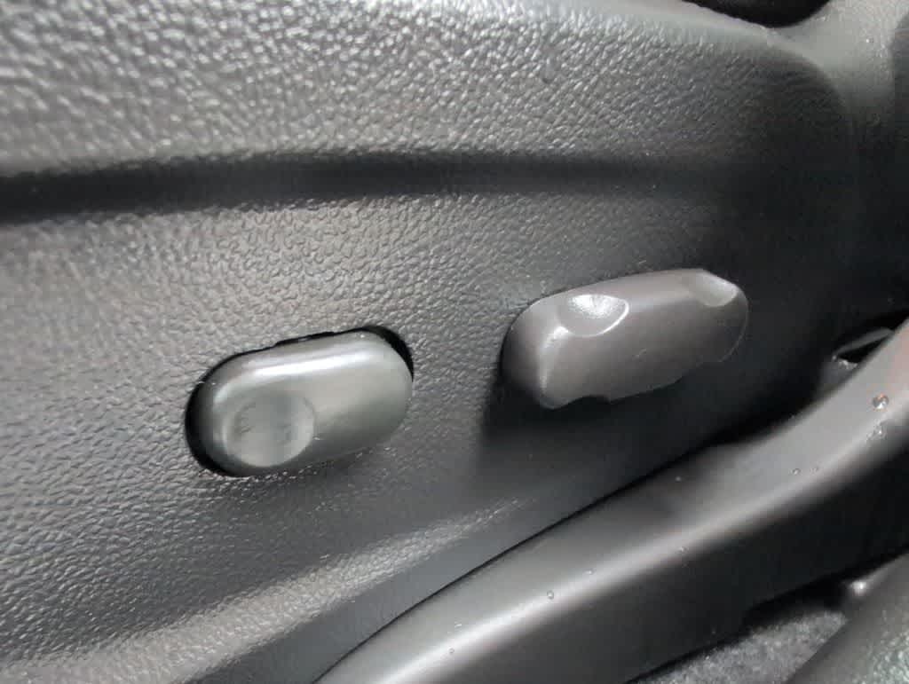 Thumbnail: 2021 Buick Encore - 17