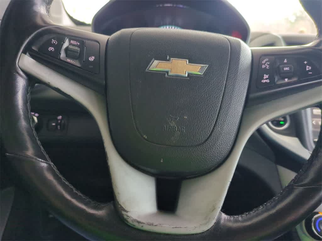 Thumbnail: 2017 Chevrolet Sonic - 22