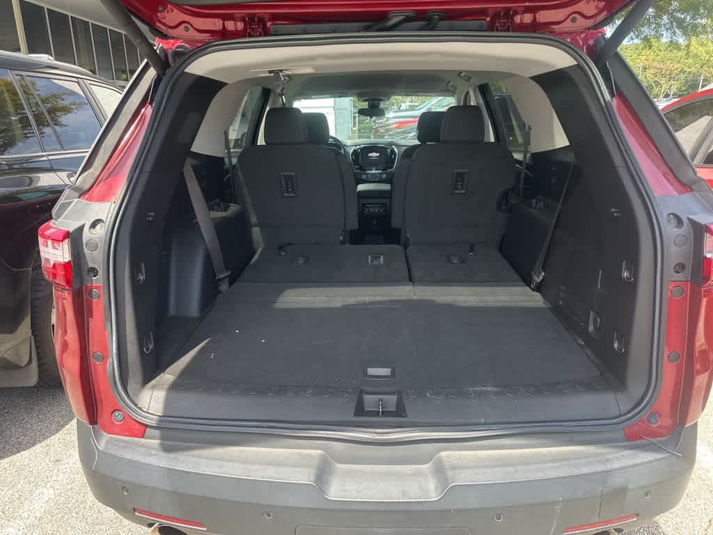 Thumbnail: 2021 Chevrolet Traverse - 10