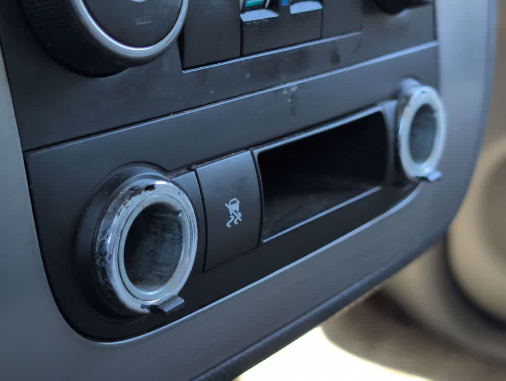 Thumbnail: 2007 Chevrolet Avalanche 1500 - 28