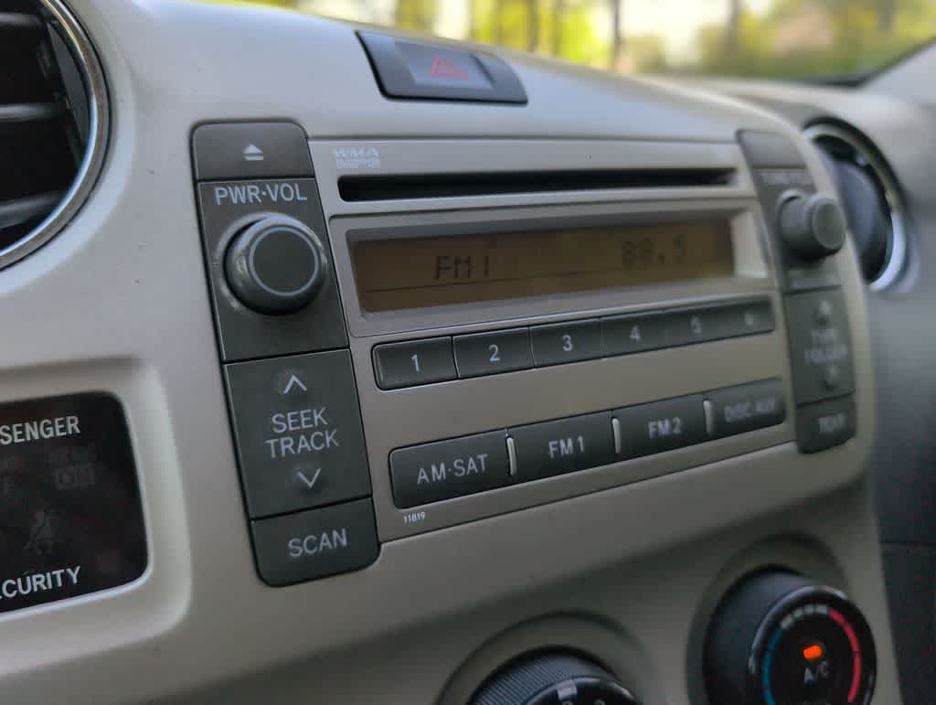 Thumbnail: 2010 Toyota Matrix - 27