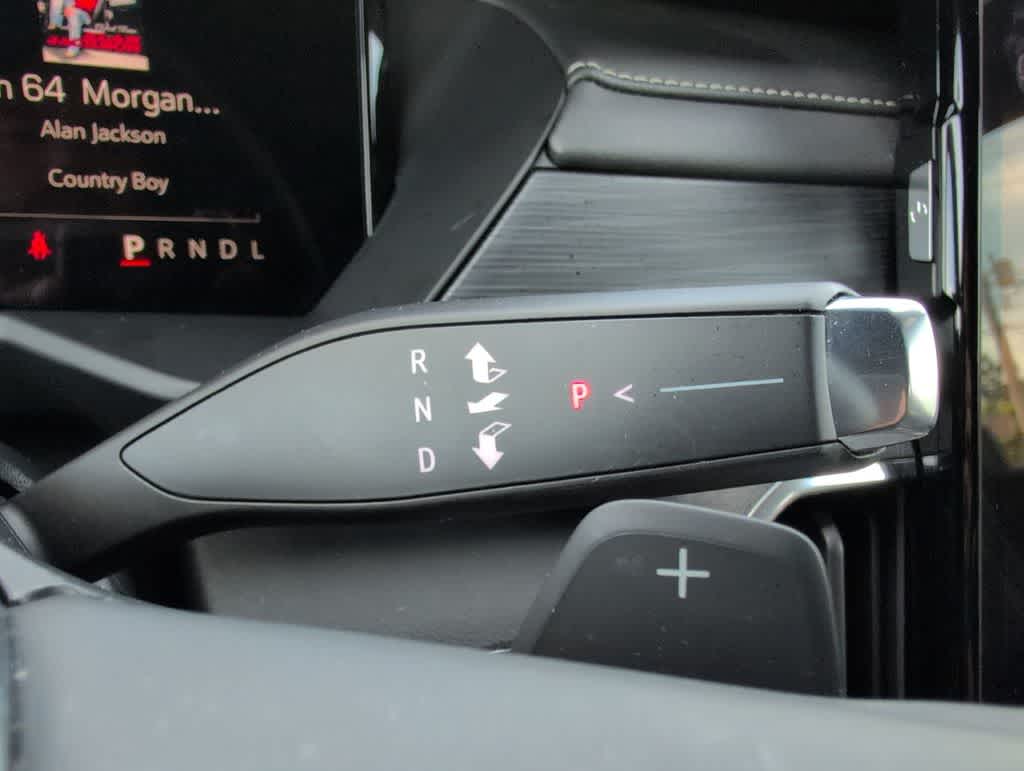 Thumbnail: 2025 GMC Acadia - 32