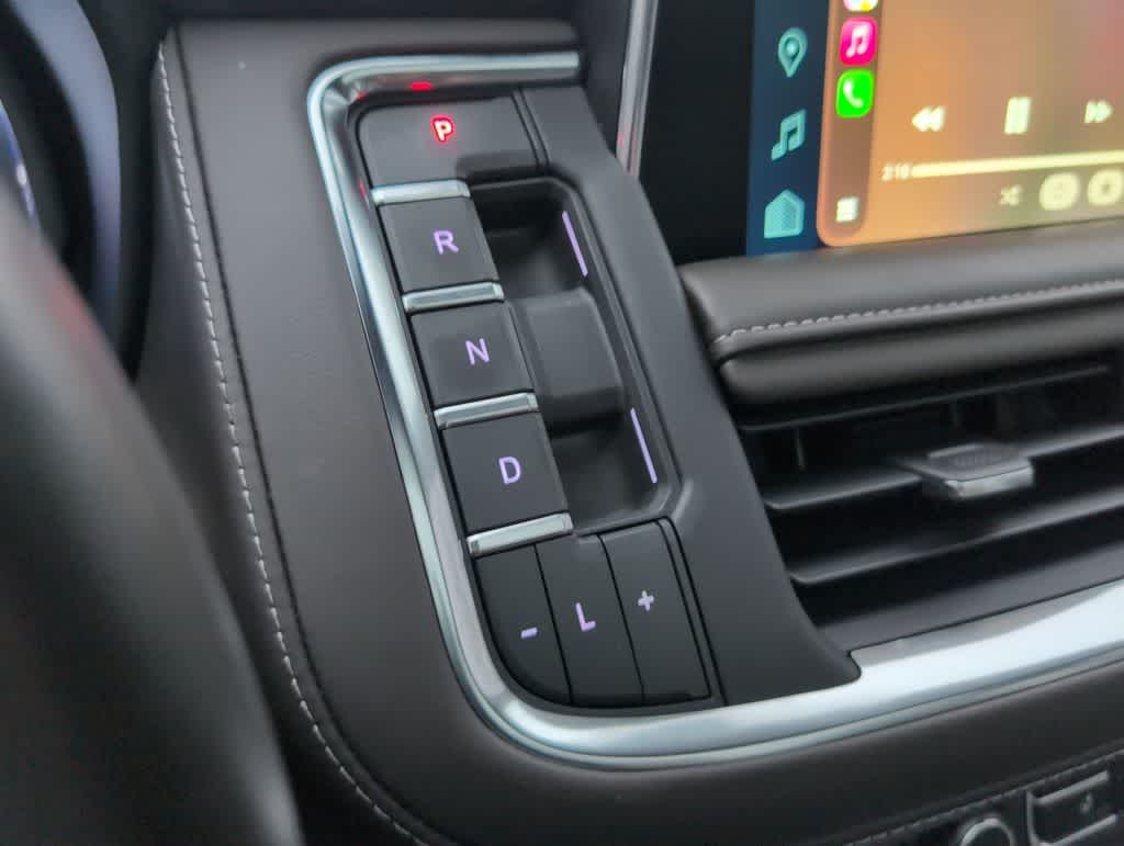 Thumbnail: 2023 Chevrolet Tahoe - 34