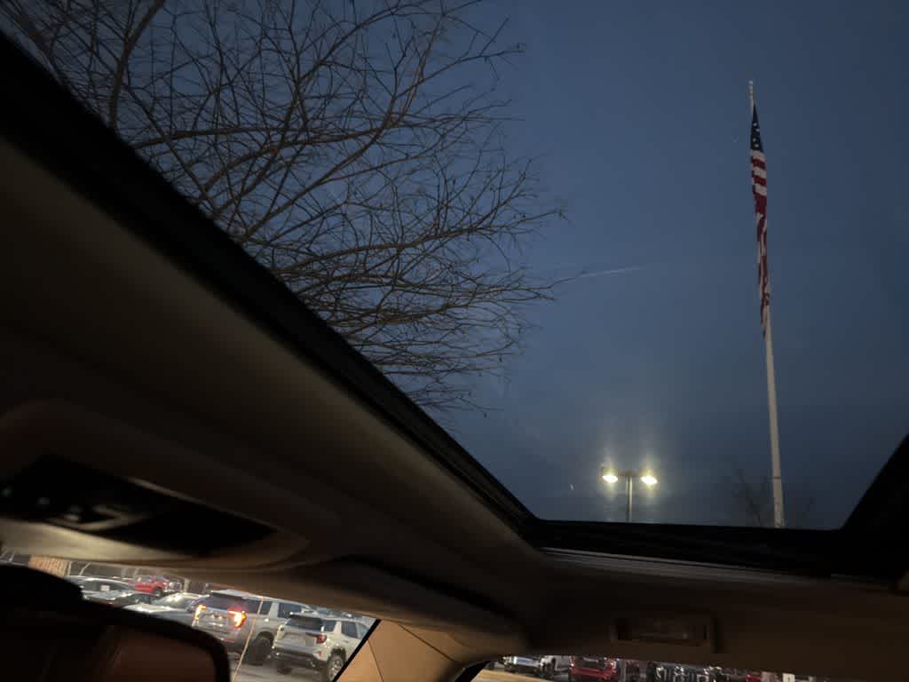 Thumbnail: 2007 Jeep Commander - 8