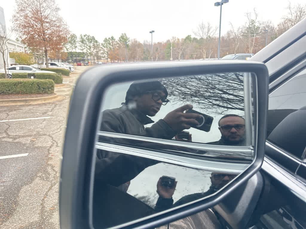 Thumbnail: 2023 GMC Sierra 1500 - 13