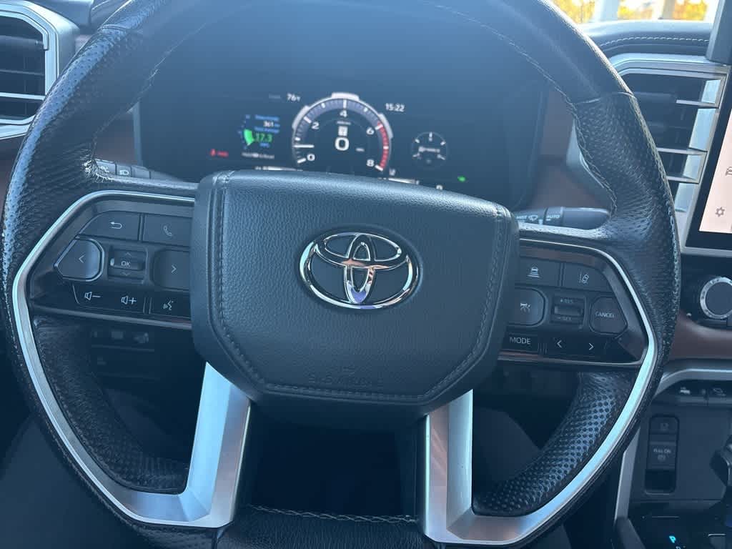 Thumbnail: 2022 Toyota Tundra - 20