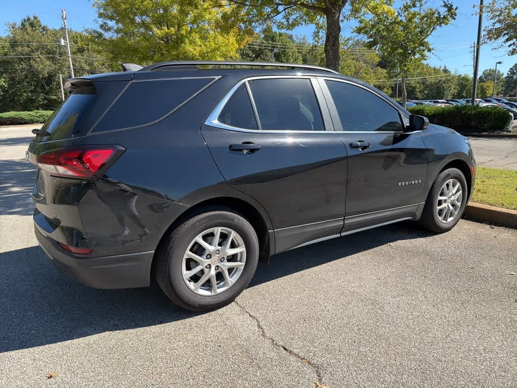 Thumbnail: 2022 Chevrolet Equinox - 18