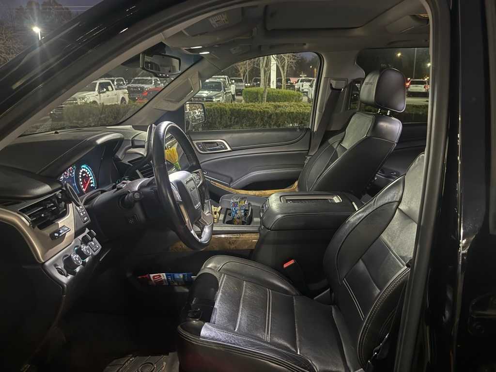 Thumbnail: 2017 GMC Yukon XL - 2