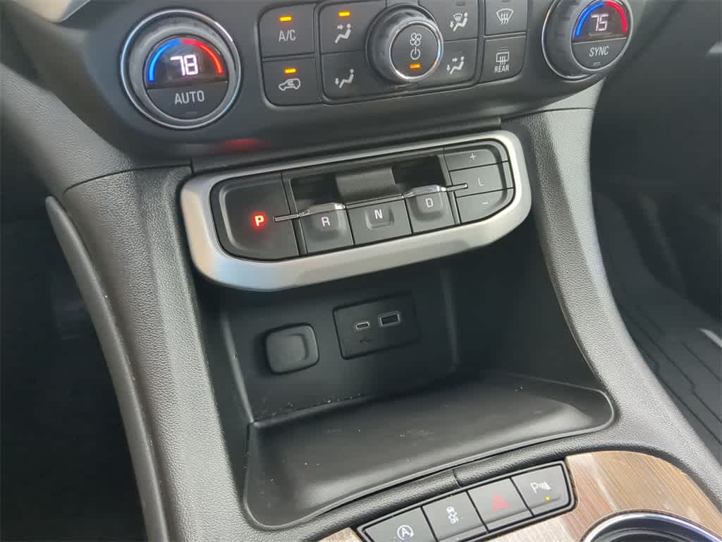 Thumbnail: 2023 GMC Acadia - 27