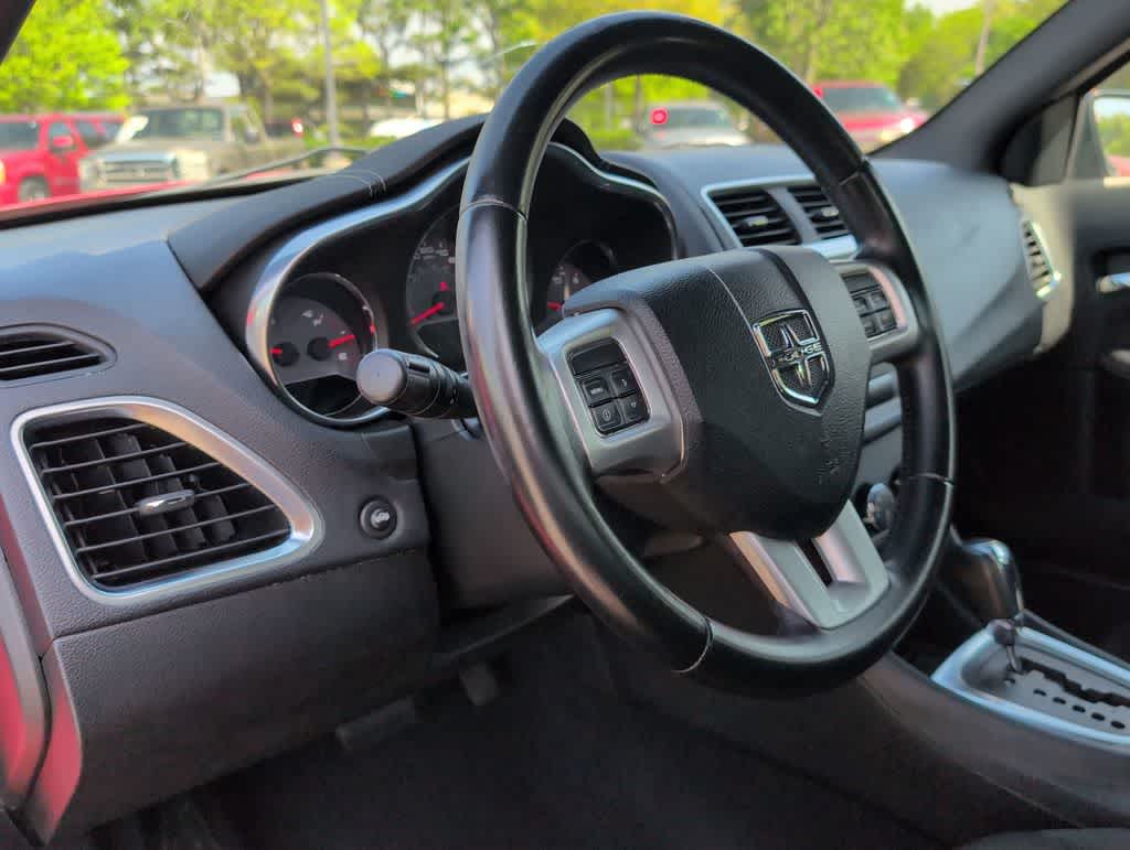 Thumbnail: 2012 Dodge Avenger - 10