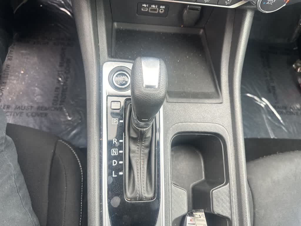 Thumbnail: 2023 Nissan Sentra - 9