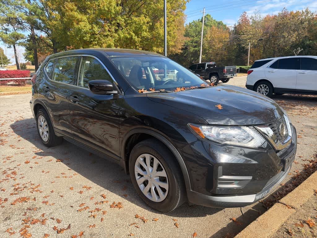 Thumbnail: 2018 Nissan Rogue - 12
