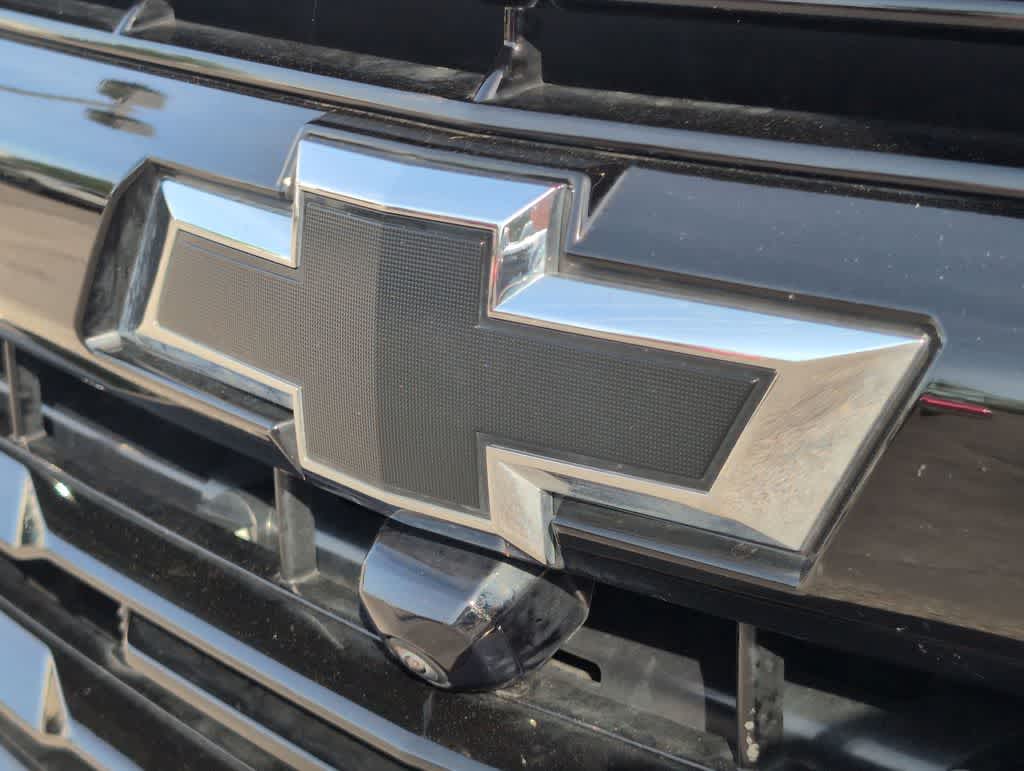 Thumbnail: 2025 Chevrolet Tahoe - 12