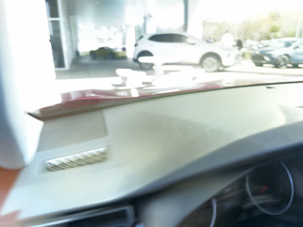 Thumbnail: 2021 Toyota RAV4 - 7