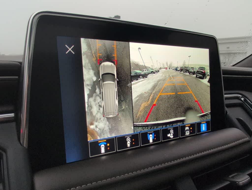 Thumbnail: 2023 Chevrolet Tahoe - 31