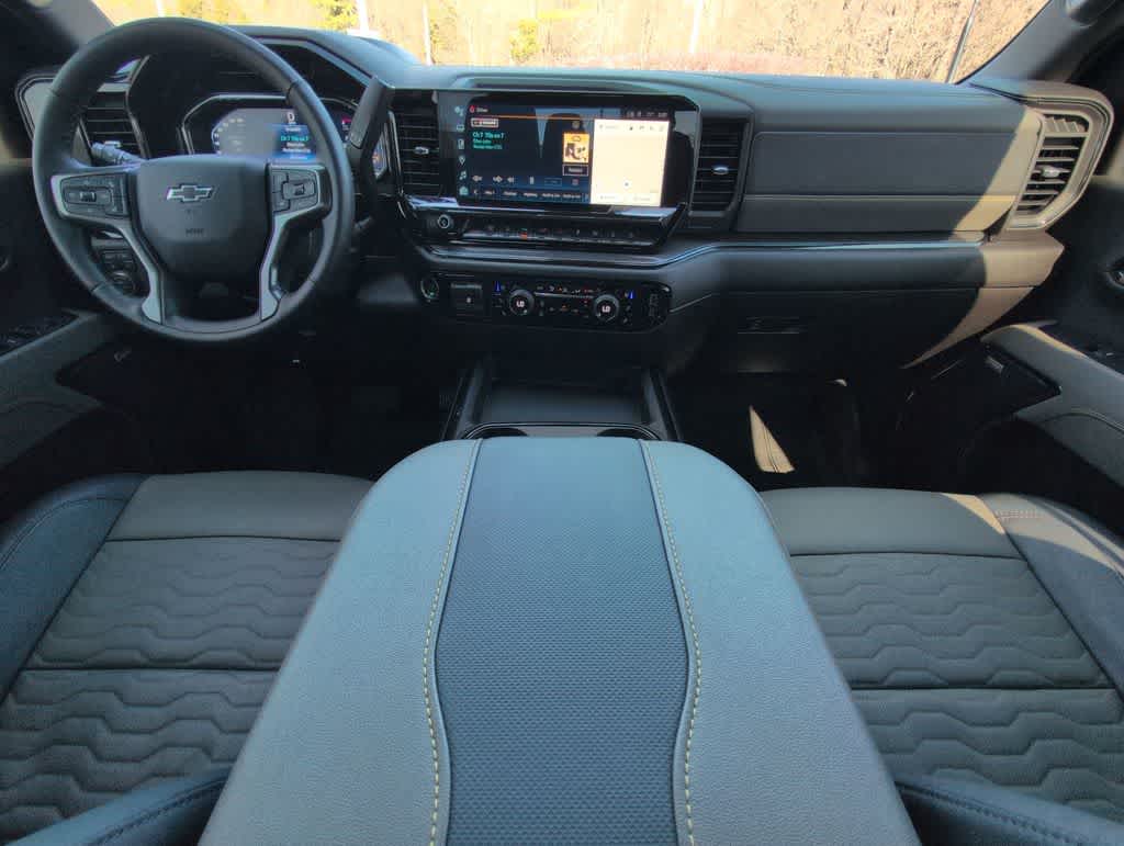 Thumbnail: 2025 Chevrolet Silverado 2500 - 16