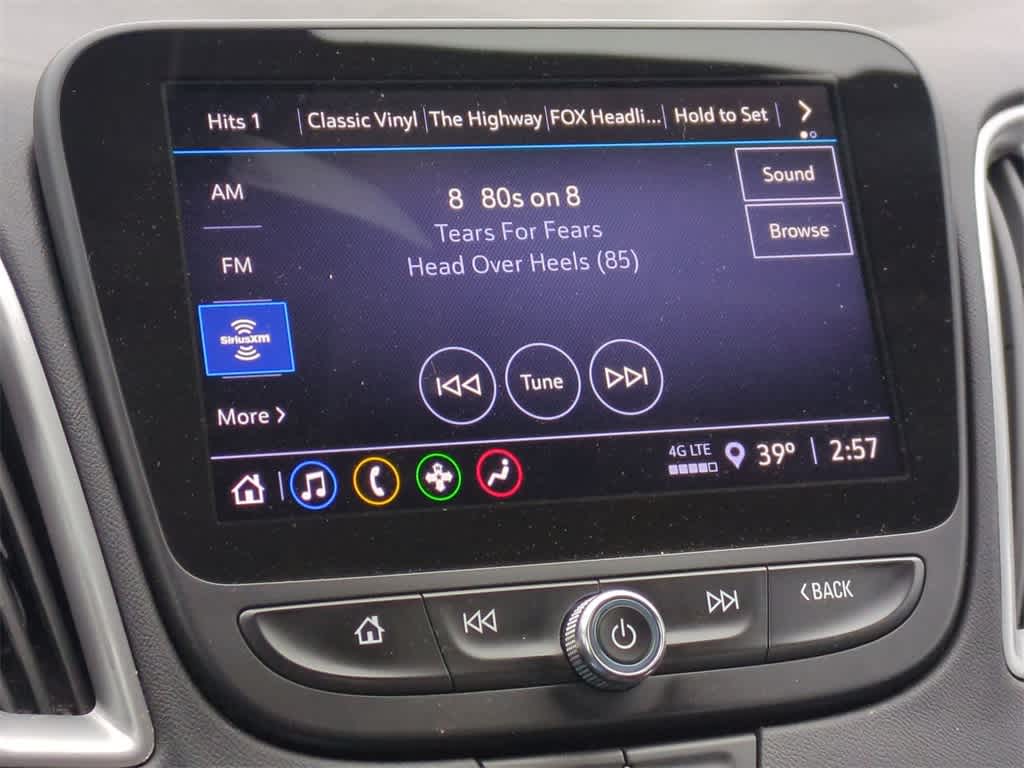 Thumbnail: 2022 Chevrolet Malibu - 29