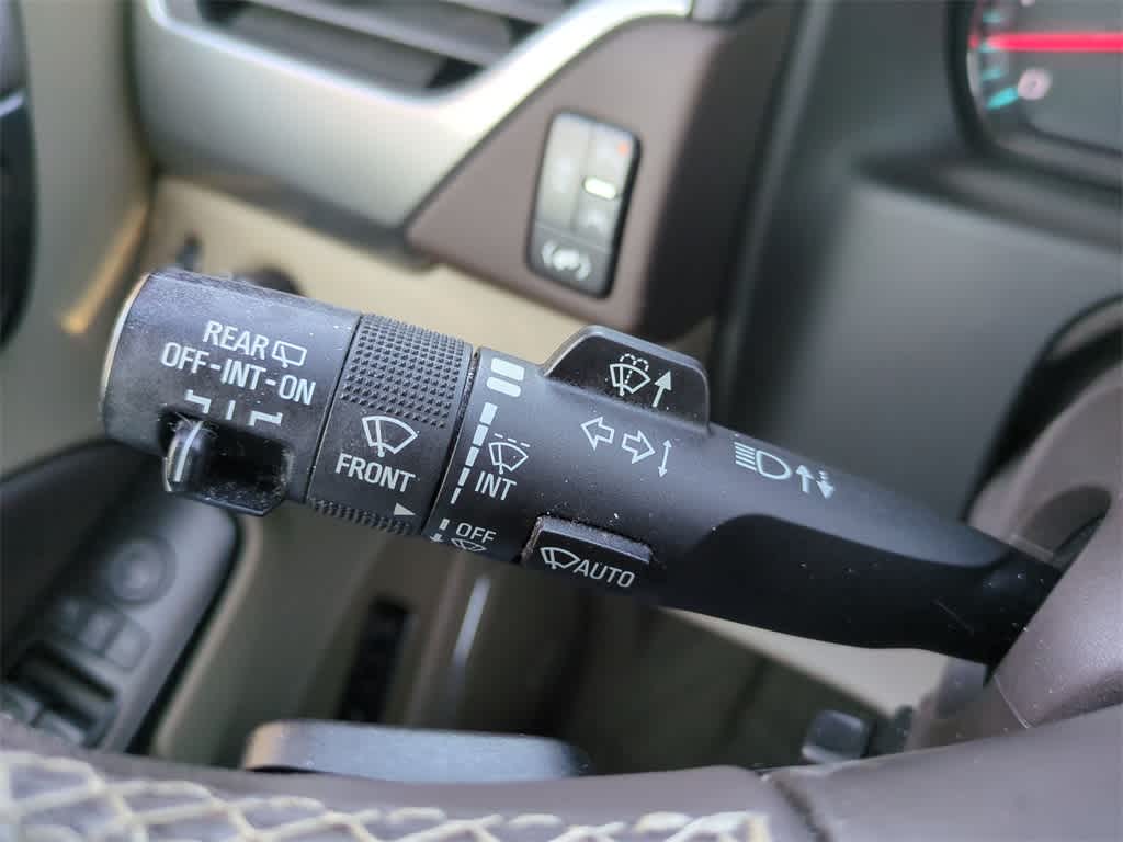 Thumbnail: 2018 Chevrolet Suburban - 26