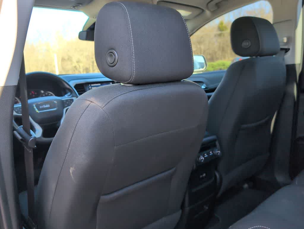 Thumbnail: 2023 GMC Acadia - 18