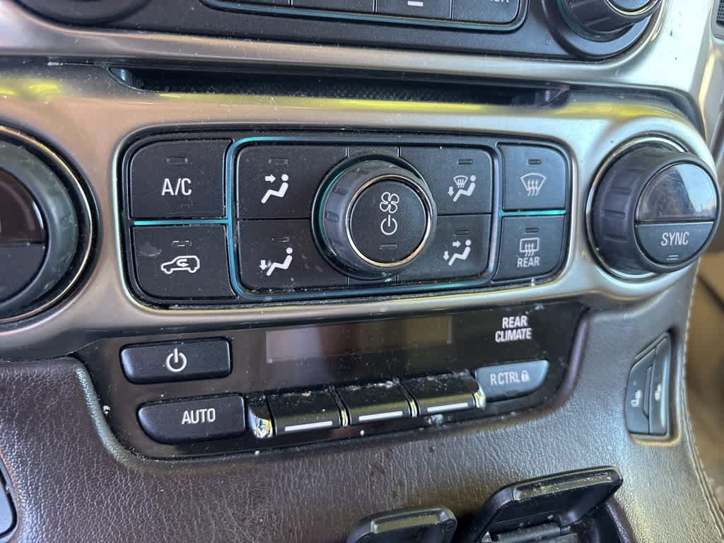 Thumbnail: 2018 Chevrolet Suburban - 16