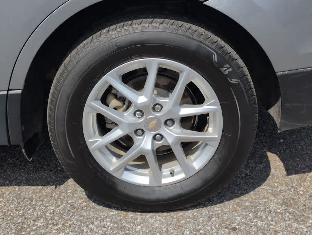 Thumbnail: 2023 Chevrolet Equinox - 13