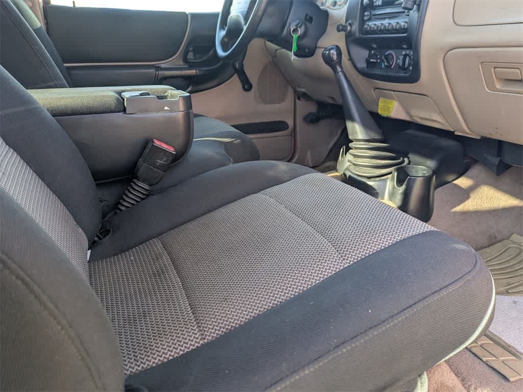 Thumbnail: 2003 Ford Ranger - 16