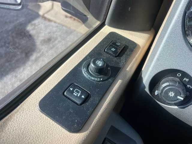 Thumbnail: 2016 Ford F-250 - 29