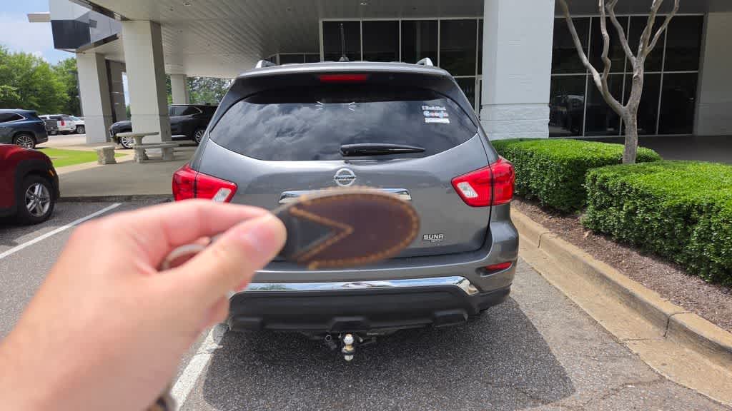 Thumbnail: 2018 Nissan Pathfinder - 10