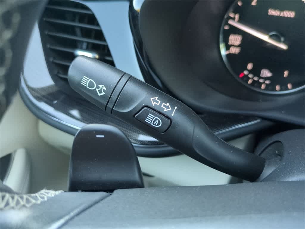 Thumbnail: 2022 Buick Envision - 25