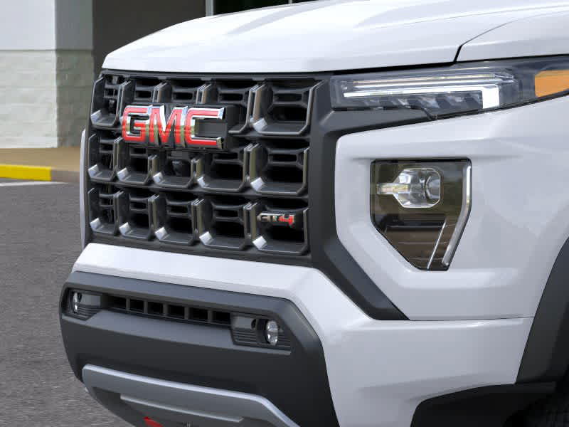 2025 GMC Canyon AT4 13