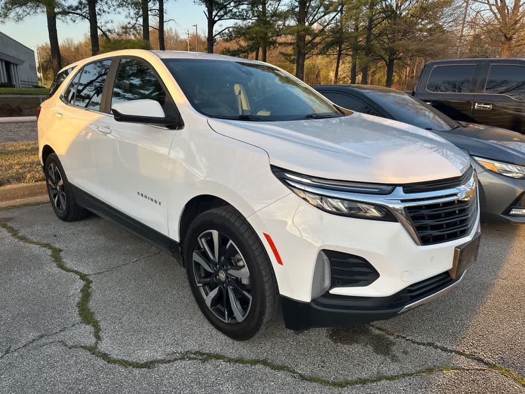 Thumbnail: 2022 Chevrolet Equinox - 3