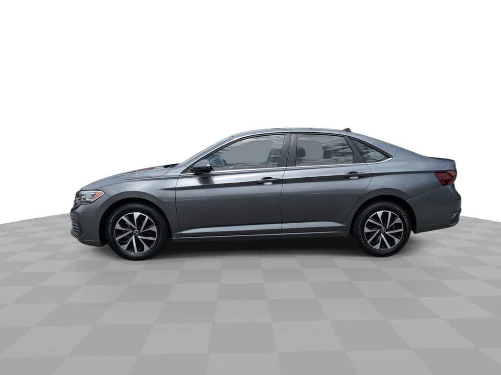 Thumbnail: 2024 Volkswagen Jetta - 5