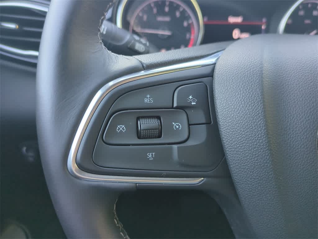 Thumbnail: 2021 Buick Encore GX - 24