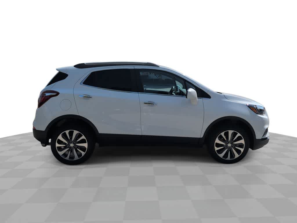 Thumbnail: 2022 Buick Encore - 9