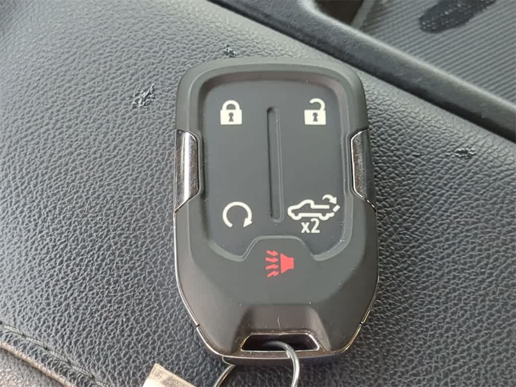 Thumbnail: 2020 Chevrolet Silverado 1500 - 32