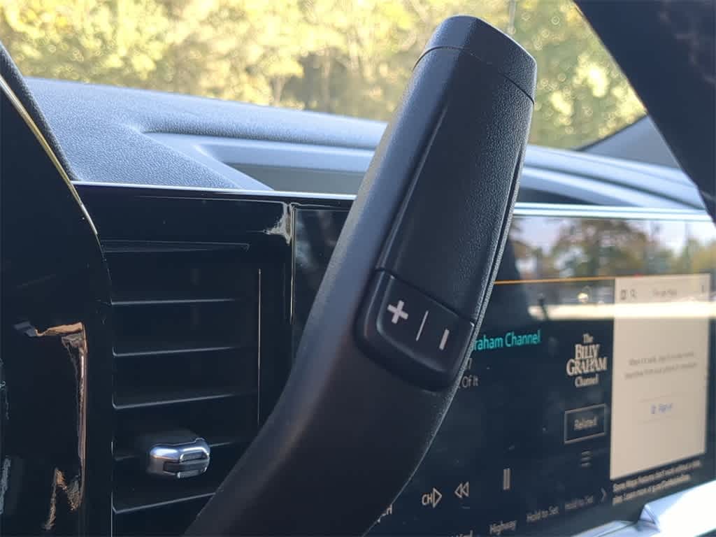 Thumbnail: 2022 Chevrolet Silverado 1500 - 31